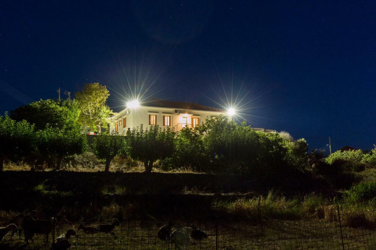 Villa Alexandra Kíssamos Exteriör bild